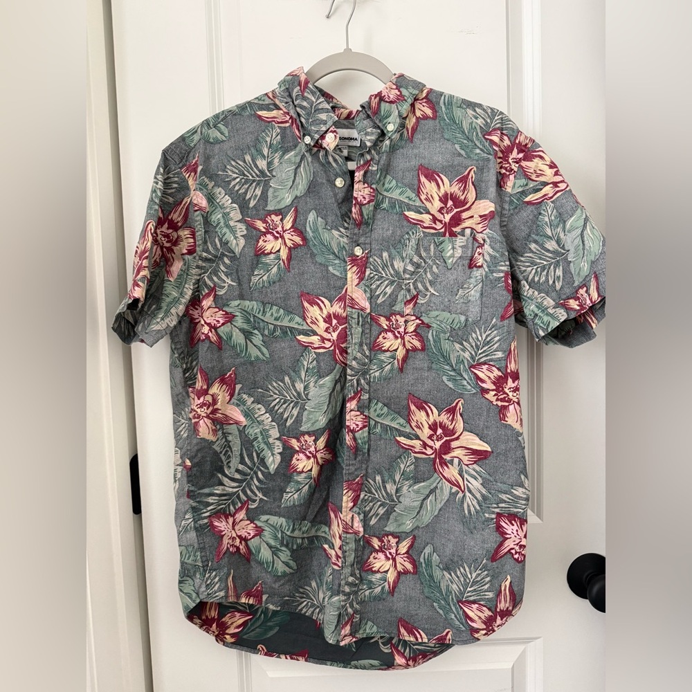 Men’s Tropical Button Down